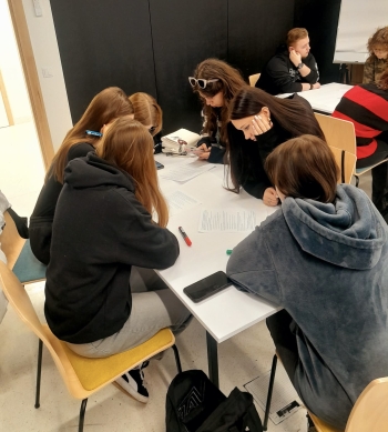 att.0VzDyfDpLcGkn-STj9L3T1fIdhWybrBEc9-unFYVqq0(1)